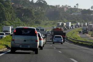 VIABAHIA DIVULGA ‘SERVIÇOS DE FRESAGEM E RECOMPOSIÇÃO DE PAVIMENTO’ NA BR-324