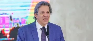 HADDAD DIZ QUE CÂMBIO É FLUTUANTE E QUE O DÓLAR VAI SE ACOMODAR