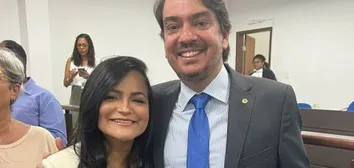 PEDRO TAVARES ELOGIA ATUAÇÃO DE DÉBORA RÉGIS FRENTE À GESTÃO DE LAURO DE FREITAS