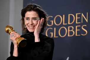 LULA PARABENIZA FERNANDA TORRES POR GLOBO DE OURO