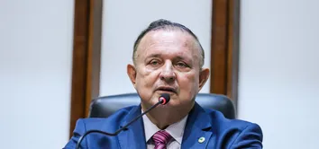 ELEIÇÃO NA ALBA: PARTIDOS DECLARAM APOIO À RECONDUÇÃO DE ADOLFO MENEZES