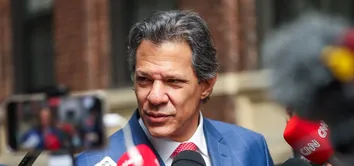 PIX: HADDAD DIZ QUE GOVERNO DISCUTE 'PROVIDÊNCIAS CRIMINAIS' CONTRA FAKE NEWS SOBRE TAXAÇÃO