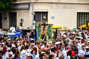 ACB REUNIU ASSOCIADOS E AMIGOS PARA ACOMPANHAR CORTEJO DA LAVAGEM DO BONFIM