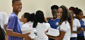 REDE ESTADUAL ORIENTA PRÉ-CADASTRO PARA MATRÍCULA 2025