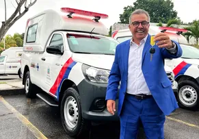 SESAB ENTREGA AMBULÂNCIA PARA REFORÇAR O TRANSPORTE DE PACIENTES EM MARACÁS