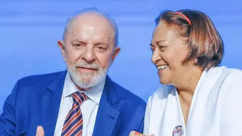GOVERNADORA PETISTA COBRA MAIOR PRESENÇA DE LULA NO NORDESTE