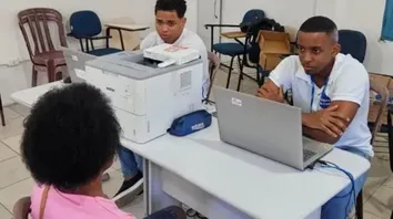 EMBASA REALIZA ATENDIMENTO ITINERANTE NO ALTO DE ONDINA ATÉ SEXTA-FEIRA (17)