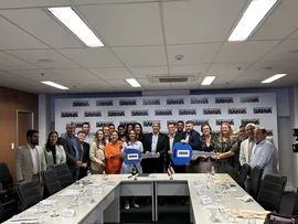 MUNICÍPIO DE BARRA RECEBE AMBULÂNCIA DESTINADA PELA SESAB PARA REFORÇAR O TRANSPORTE DE PACIENTES