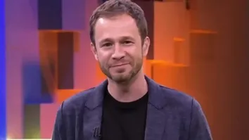 TIAGO LEIFERT ACERTA VOLTA À TV COMO NARRADOR E TEM ESTREIA CONFIRMADA