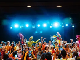 FÉRIAS NO PARQUE: CAIXA MÁGICA FAZ APRESENTAÇÃO GRATUITA NESTE SÁBADO (25)