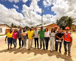 DEPUTADA ACOMPANHA VISTORIA TÉCNICA DA CONDER EM ALAGOINHAS PARA OBRAS DE CONTENÇÃO E MACRODRENAGEM