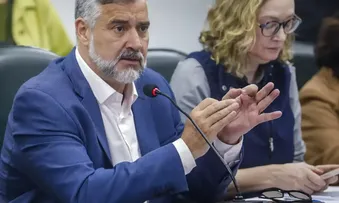 PIMENTA DIZ QUE AGUARDARÁ LULA PARA SABER SEU DESTINO NO GOVERNO