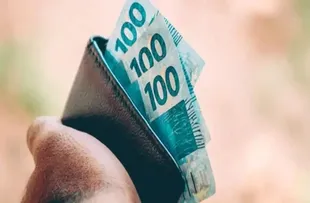 CRÉDITO PARA AS FAMÍLIAS CRESCE, MAS 2025 DEVE MARCAR DESACELERAÇÃO
