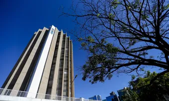 CAIXA ELEVA DE 1 A 2 PONTOS PERCENTUAIS JUROS PARA COMPRA DE IMÓVEIS