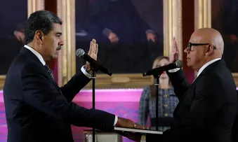 MADURO: "ESTA POSSE VENEZUELANA CONSTITUCIONAL NÃO PUDERAM IMPEDIR"