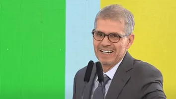 SIDÔNIO PALMEIRA DESTACA FALTA DE RECONHECIMENTO DO GOVERNO PELA POPULAÇÃO EM POSSE NA SECOM