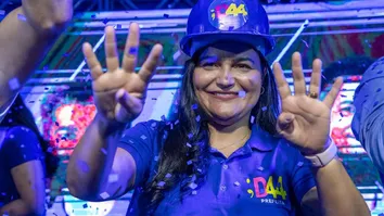 PREFEITA DE LAURO DE FREITAS VETA AUMENTO DO PRÓPRIO SALÁRIO; SAIBA MAIS