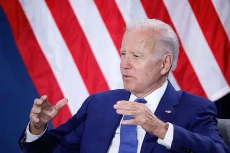 VOO COM DEPORTADOS POR BIDEN CHEGA AO BRASIL DURANTE O GOVERNO TRUMP