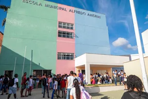 ANO LETIVO 2025 É INICIADO NAS 415 ESCOLAS MUNICIPAIS COM ENTREGA DE FARDAMENTO E MATERIAL DIDÁTICO