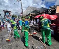 LIMPURB COLETA MAIS DE 77 TONELADAS DE RESÍDUOS NA FESTA DE IEMANJÁ