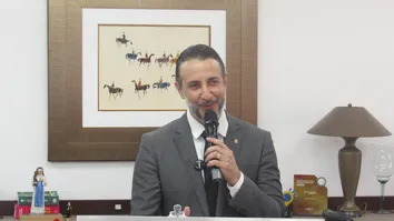 DESEMBARGADOR JOSÉ ARAS TOMA POSSE COMO MEMBRO SUBSTITUTO DO TRE-BA