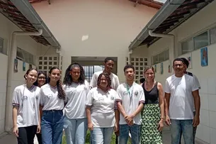 COLÉGIO ESTADUAL DE ÁGUA FRIA É PREMIADO NA OLIMPÍADA DE EDUCAÇÃO FINANCEIRA