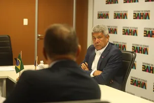 GOVERNADOR RECEBE PREFEITO DE TANCREDO NEVES PARA ESCUTA DE DEMANDAS