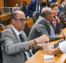 DEPUTADO DEFENDE APROVAÇÃO DE PROJETOS IMPORTANTES PARA POPULAÇÃO