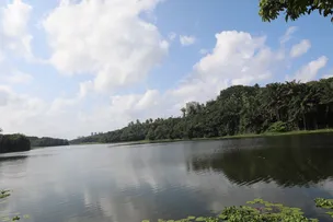 PREVISÃO DO TEMPO: FIM DE SEMANA NA BAHIA TERÁ CHUVAS ISOLADAS NO LITORAL E OESTE