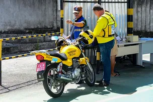 MOTOTAXISTAS DE SALVADOR TÊM ATÉ QUINTA PARA REGULARIZAÇÃO SITUAÇÃO