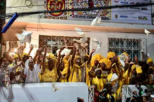 ILÊ AIYÊ HOMENAGEIA POVO QUENIANO EM CELEBRAÇÃO PELO SEU CARNAVAL CINQUENTENÁRIO EM 2025