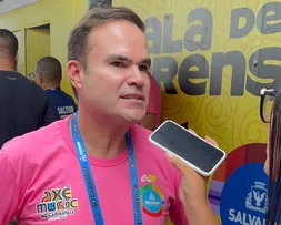 ‘VAI SER O MAIOR E MELHOR CARNAVAL DOS ÚLTIMOS TEMPOS’, DIZ CACÁ LEÃO