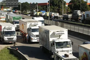 MINISTÉRIO DOS TRANSPORTES LANÇA PROGRAMA QUE BUSCA REDUZIR EMISSÕES DE GASES POLUENTES POR VEÍCULOS