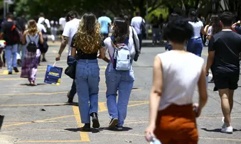 TCU DECIDE LIBERAR PAGAMENTOS DO PROGRAMA PÉ-DE-MEIA