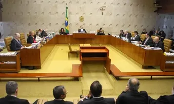STF GASTA R$ 384 POR GRAVATA A SER DADA DE PRESENTE PELOS MINISTROS