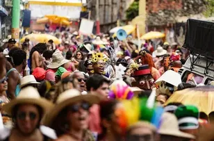 O PRÉ CARNAVAL COMEÇA NESTA SEMANA COM O TRADICIONAL EVENTO QUE ACONTECE NA LADEIRA DA PREGUIÇA