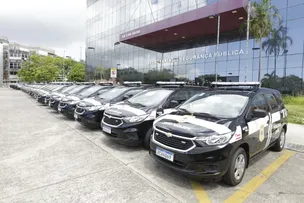 GOVERNADOR JERÔNIMO RODRIGUES ENTREGA VIATURAS PARA A POLÍCIA CIVIL NESTA SEGUNDA-FEIRA (24)