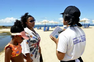 PRAIA VERDE: SALVADOR REALIZA AÇÃO DE RESTAURAÇÃO ECOLÓGICA NA PRAIA DA PACIÊNCIA