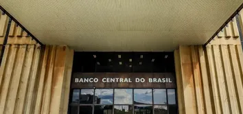 BOLETIM FOCUS: MERCADO VÊ INFLAÇÃO MENOR NESTE ANO E REDUZ PROJEÇÃO DE ALTA DO PIB EM 2025 E 2026