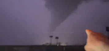EUA EMITEM ALERTA PARA NOVOS TORNADOS APÓS MORTE DE 34 PESSOAS