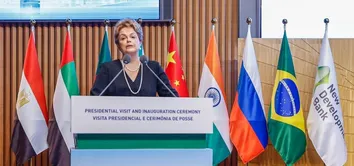 DILMA ROUSSEFF É REELEITA PARA COMANDO DO BANCO DOS BRICS
