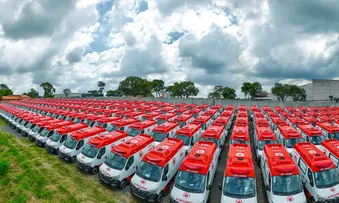 LULA ENTREGA 789 NOVAS AMBULÂNCIAS PARA A FROTA DO SAMU