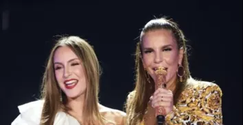 CLAUDIA LEITTE ALFINETA IVETE SANGALO APÓS TÍTULO DO BAHIA