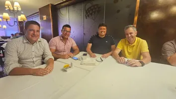 PDT E PT ESTÃO NEGOCIANDO ALIANÇA PARA 2026