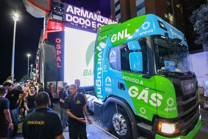 TRIO ELÉTRICO MOVIDO A GÁS NATURAL FAZ HISTÓRIA NO CARNAVAL DE SALVADOR