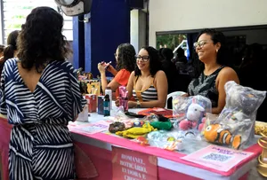 FEIRA DE MULHERES EMPREENDEDORAS COM TRABALHOS REALIZADOS POR SERVIDORAS PÚBLICAS COMEÇA NESTA QUINTA