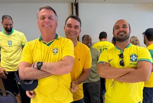 DEPUTADO MARCA PRESENÇA EM ATO PRÓ-ANISTIA NO RIO DE JANEIRO