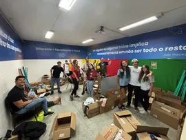 COLÉGIO DE SALVADOR ARRECADA MAIS DE UMA TONELADA DE ALIMENTOS POR MEIO DE GINCANA SOLIDÁRIA