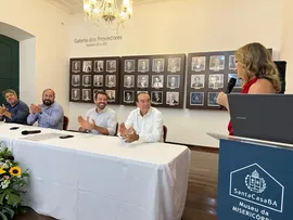 SMS REALIZA CERIMÔNIA DE FORMATURA PARA 17 NOVOS ESPECIALISTAS DAS TURMAS DE RESIDÊNCIA MÉDICA