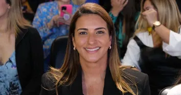 DEPUTADA APRESENTA PROJETOS EM PROL DAS MULHERES BRASILEIRAS